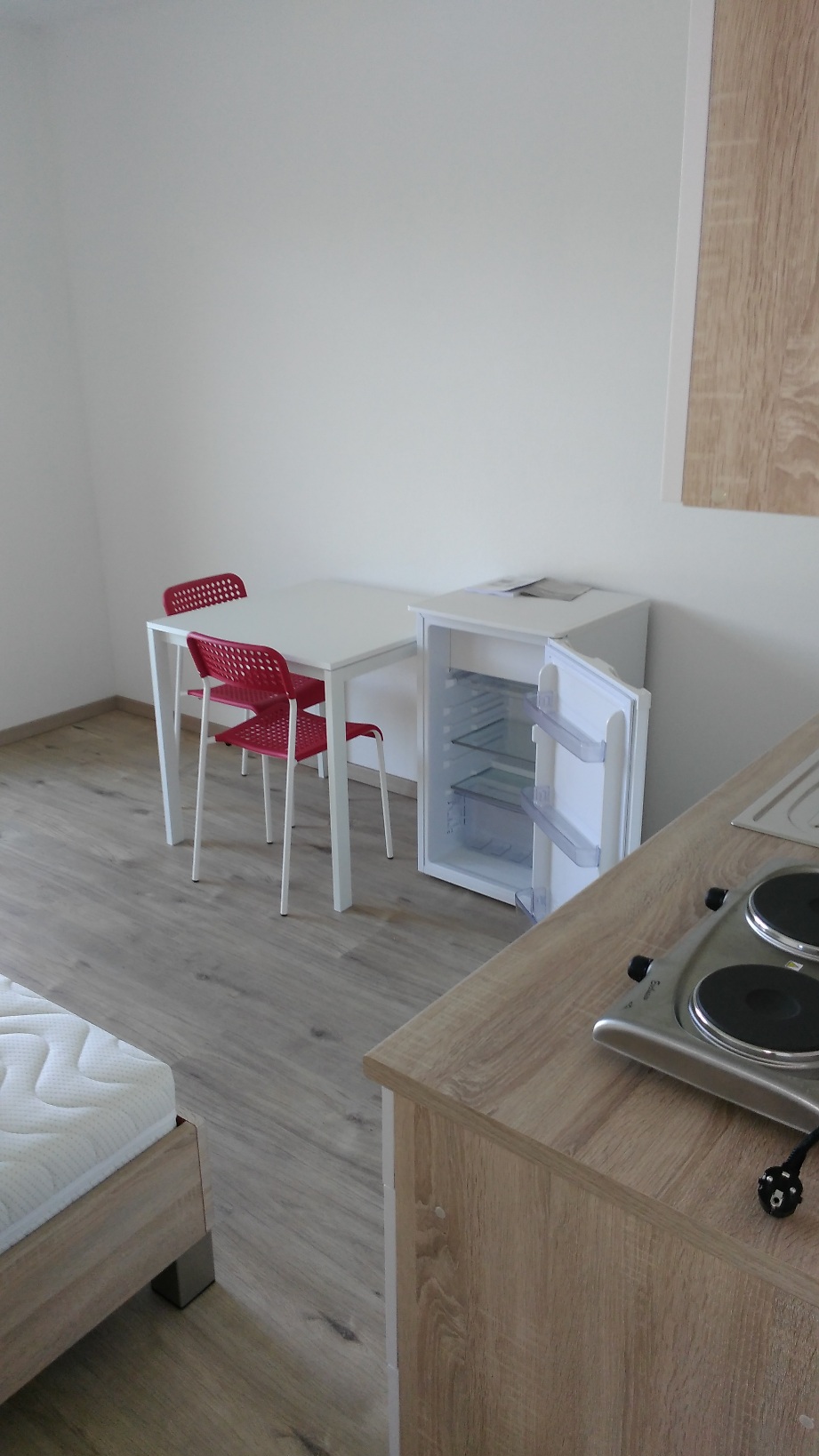 Ubytovanie apartmán garsónka Bratislava Dúbravka 3